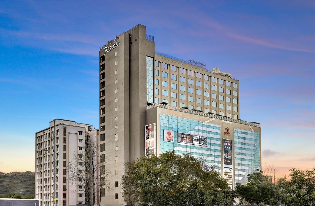 Radisson Hotel Nāthdwāra Kültér fotó