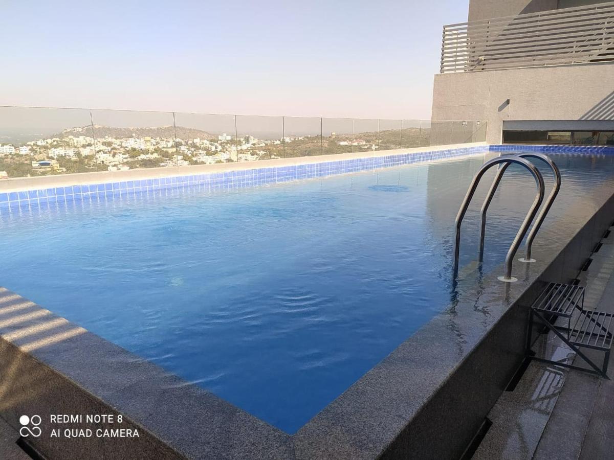 Radisson Hotel Nāthdwāra Kültér fotó