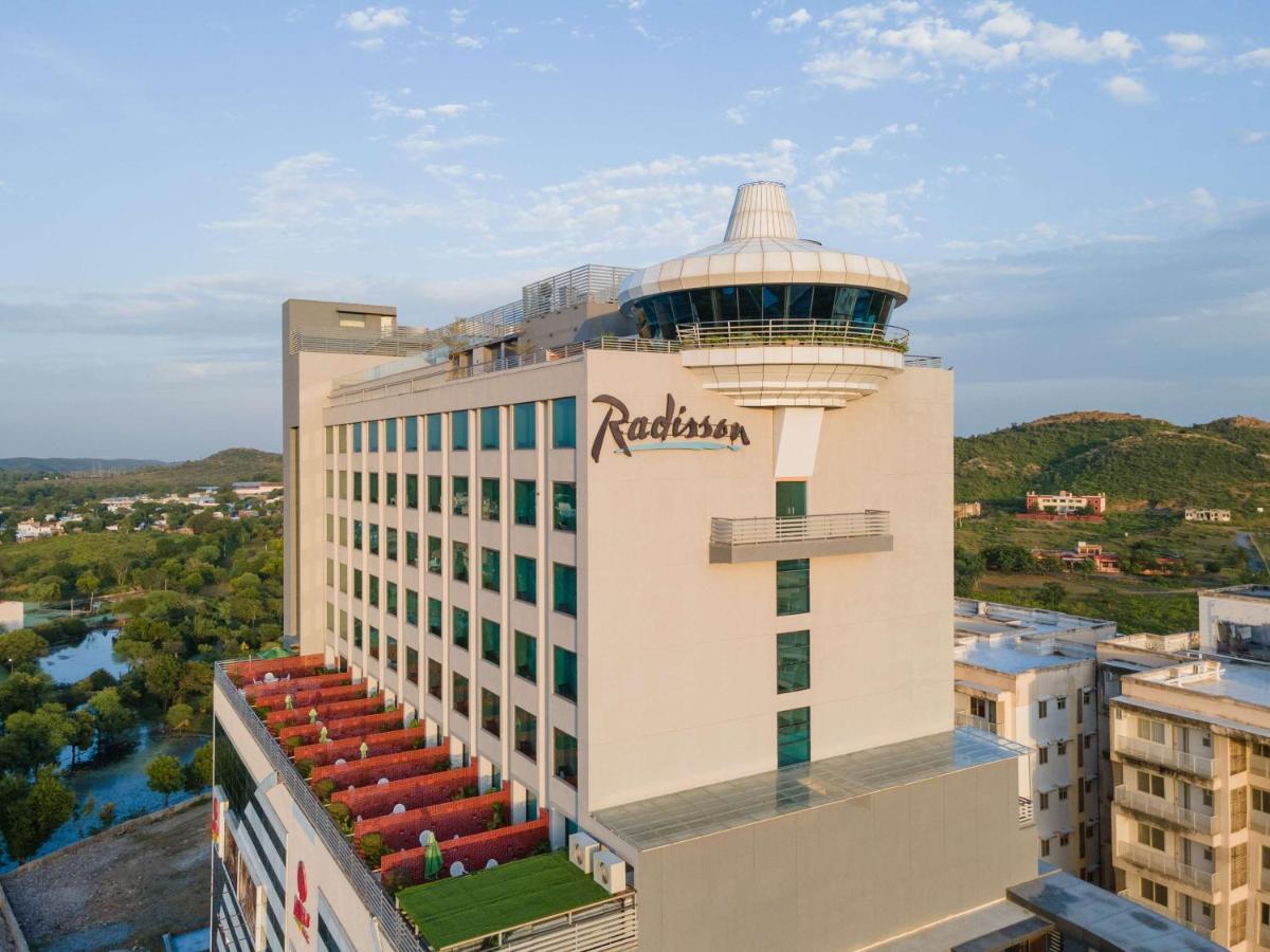 Radisson Hotel Nāthdwāra Kültér fotó